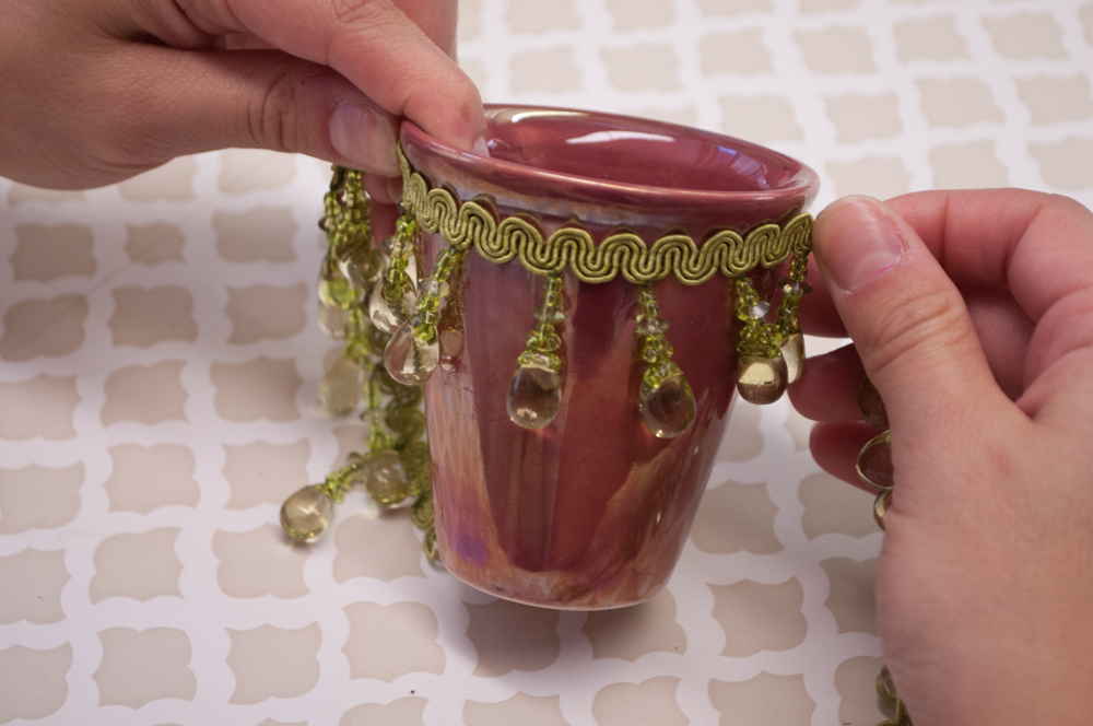 Gluing Beaded Trim Around Pot