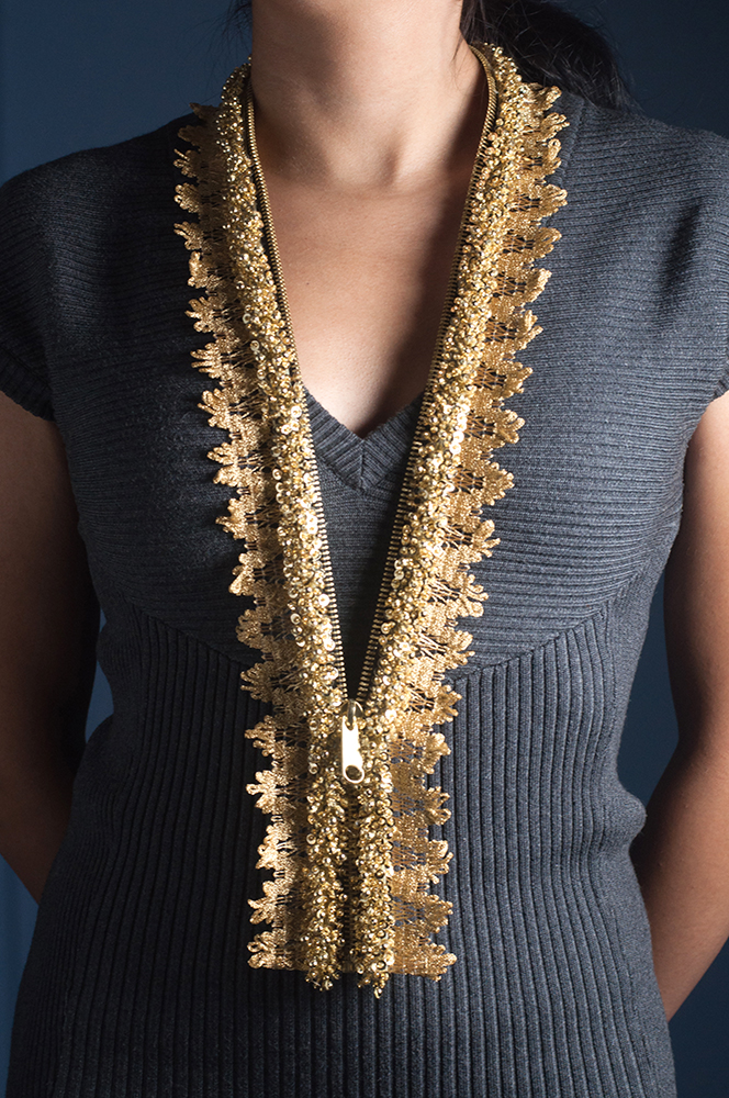 M&J Trimming: Zipper and Lace Metallic Statement Necklace DIY
