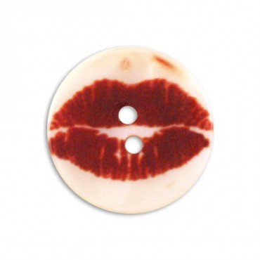 Lipstick Kiss Shell Button with Holes