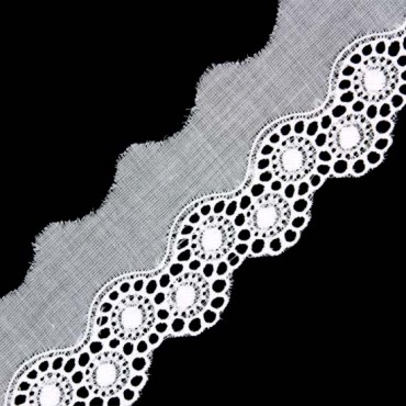 1 1/2" (38mm) Cotton Eyelet Lace 