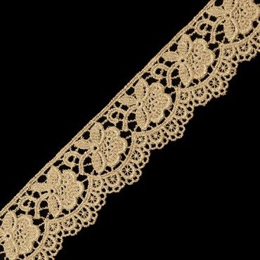 1 3/8" Fine Floral Metallic Lace with Scalloped Edge
