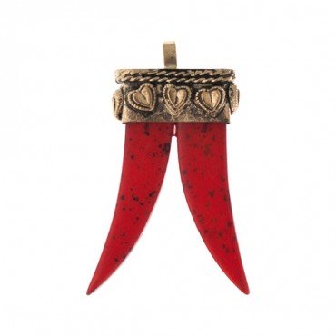 RED DOUBLE HORN PENDANT
